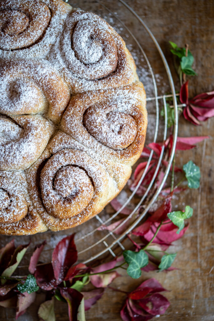 dolci torta di rose rose alla cannella